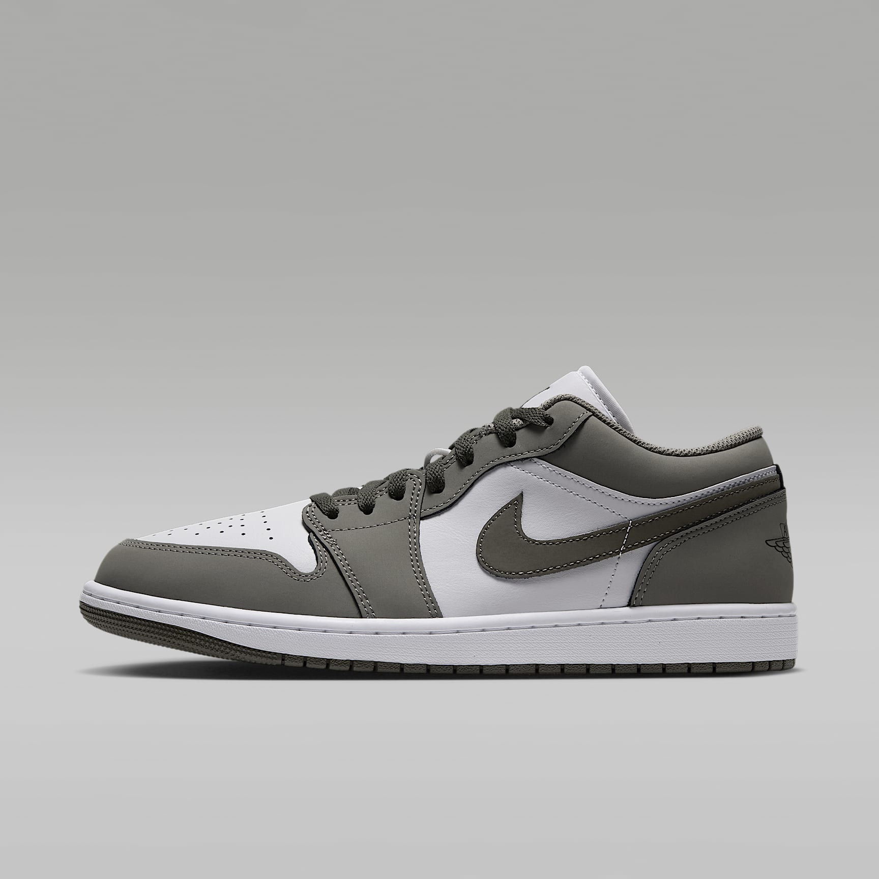 NIKE Air Jordan 1 Low ライトグレー Air Jordan 1 Low Men's Shoes. Nike DK